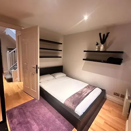 Kay Star Living Apartment